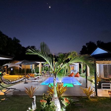 Pool Villa, Resort, Mae Ramphueng Beach, Ban Phe, Rayong, Residence M Thailand (Adults Only) Ban Chamrung Екстер'єр фото