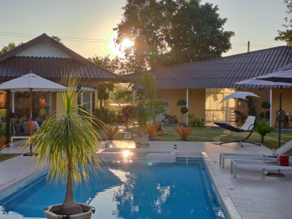 Pool Villa, Resort, Mae Ramphueng Beach, Ban Phe, Rayong, Residence M Thailand (Adults Only) Ban Chamrung Екстер'єр фото