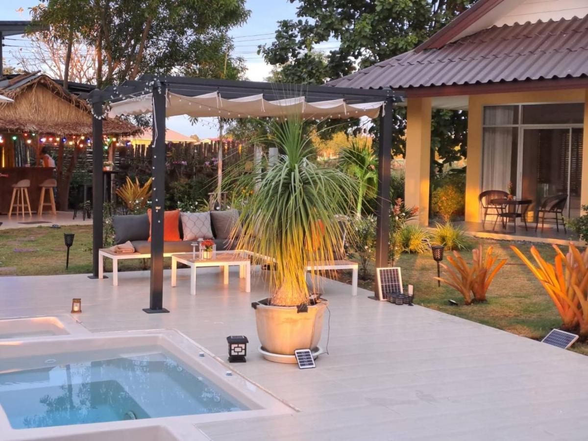 Pool Villa, Resort, Mae Ramphueng Beach, Ban Phe, Rayong, Residence M Thailand (Adults Only) Ban Chamrung Екстер'єр фото