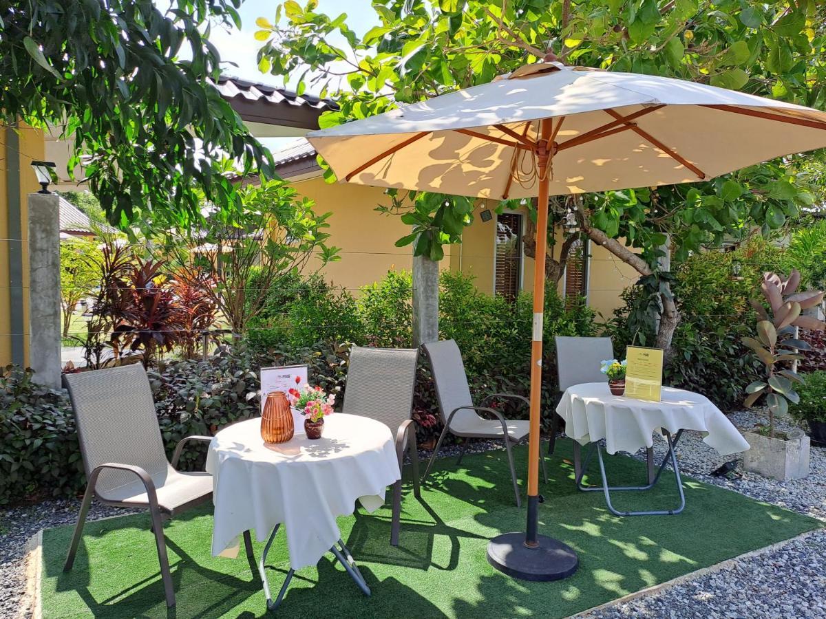 Pool Villa, Resort, Mae Ramphueng Beach, Ban Phe, Rayong, Residence M Thailand (Adults Only) Ban Chamrung Екстер'єр фото