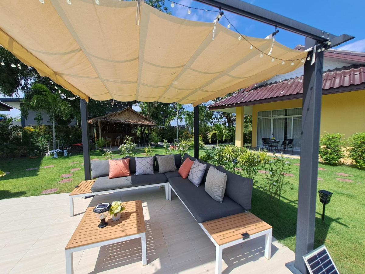 Pool Villa, Resort, Mae Ramphueng Beach, Ban Phe, Rayong, Residence M Thailand (Adults Only) Ban Chamrung Екстер'єр фото