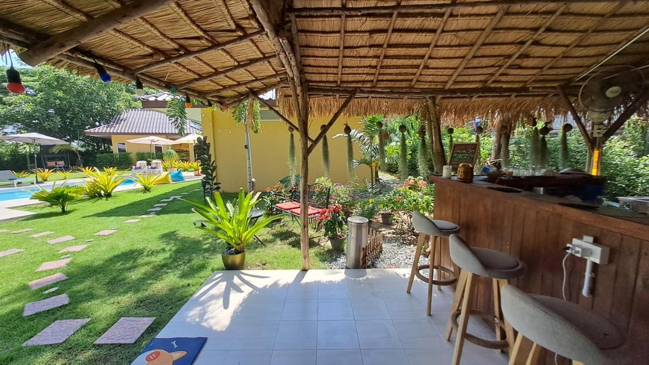 Pool Villa, Resort, Mae Ramphueng Beach, Ban Phe, Rayong, Residence M Thailand (Adults Only) Ban Chamrung Екстер'єр фото